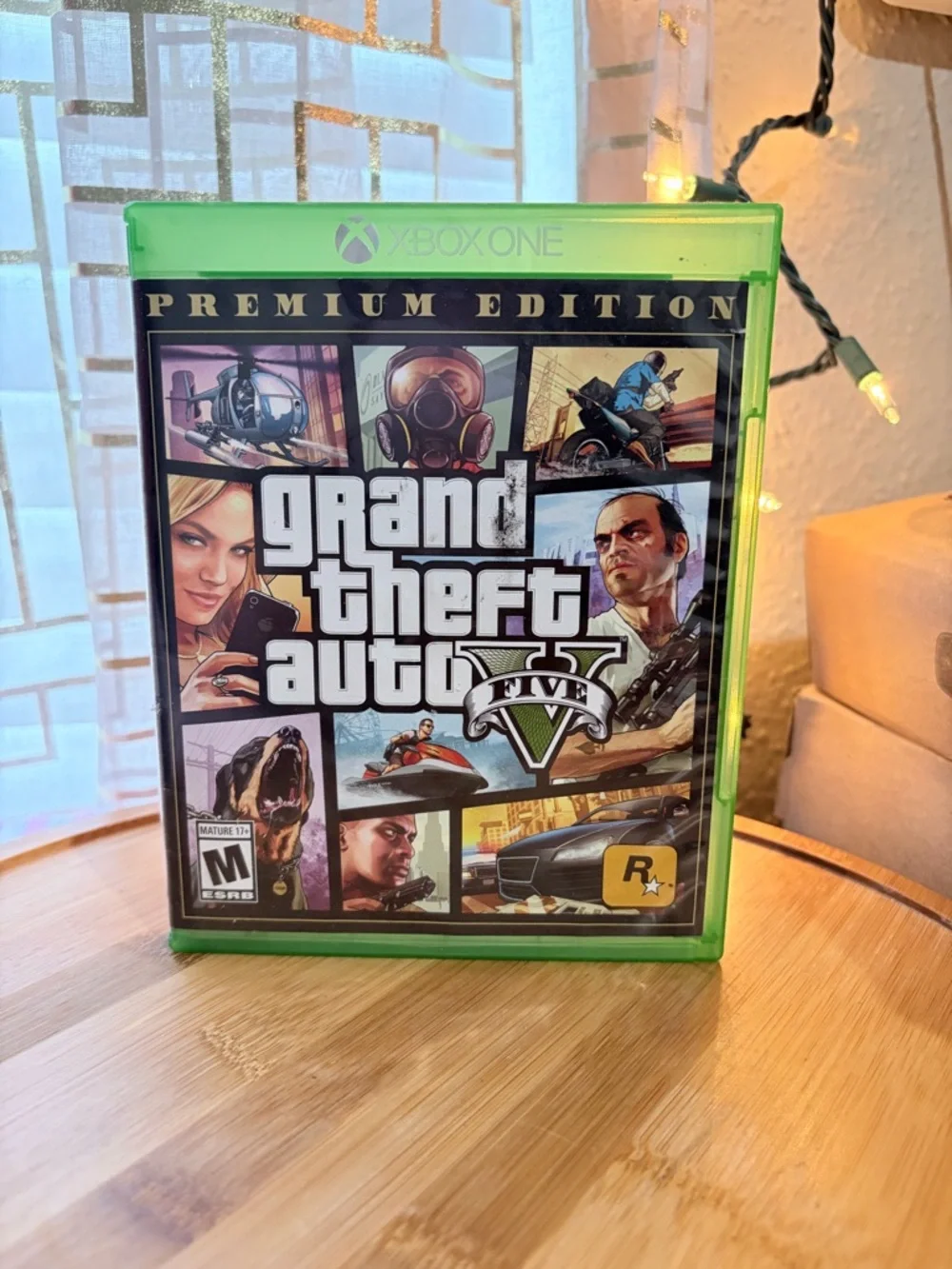 Microsoft Xbox One Grand Theft Auto V Premium Edition - Green